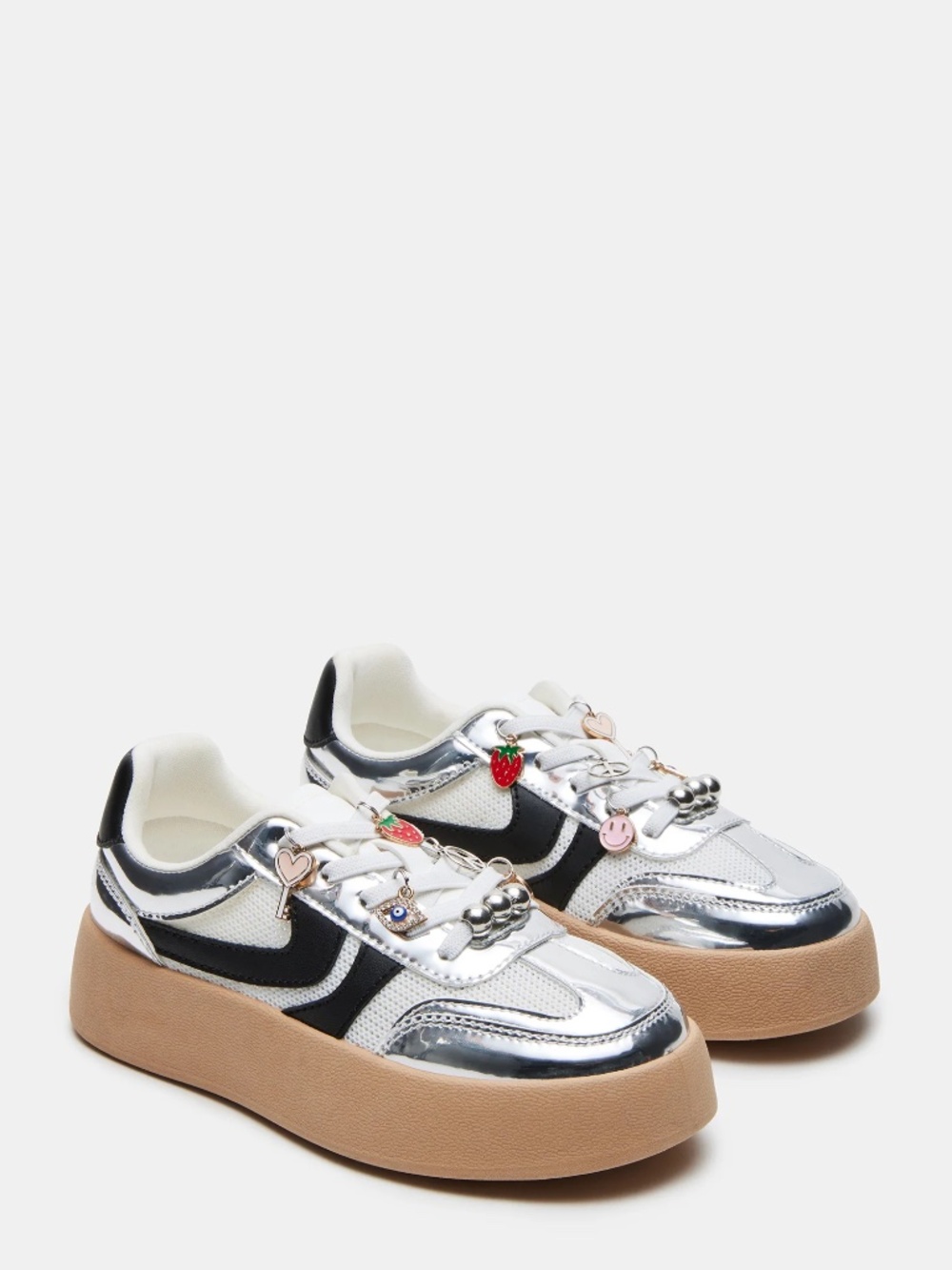 NIB Girl's Steve Madden Silver Charm Platform Sneakers Size 2